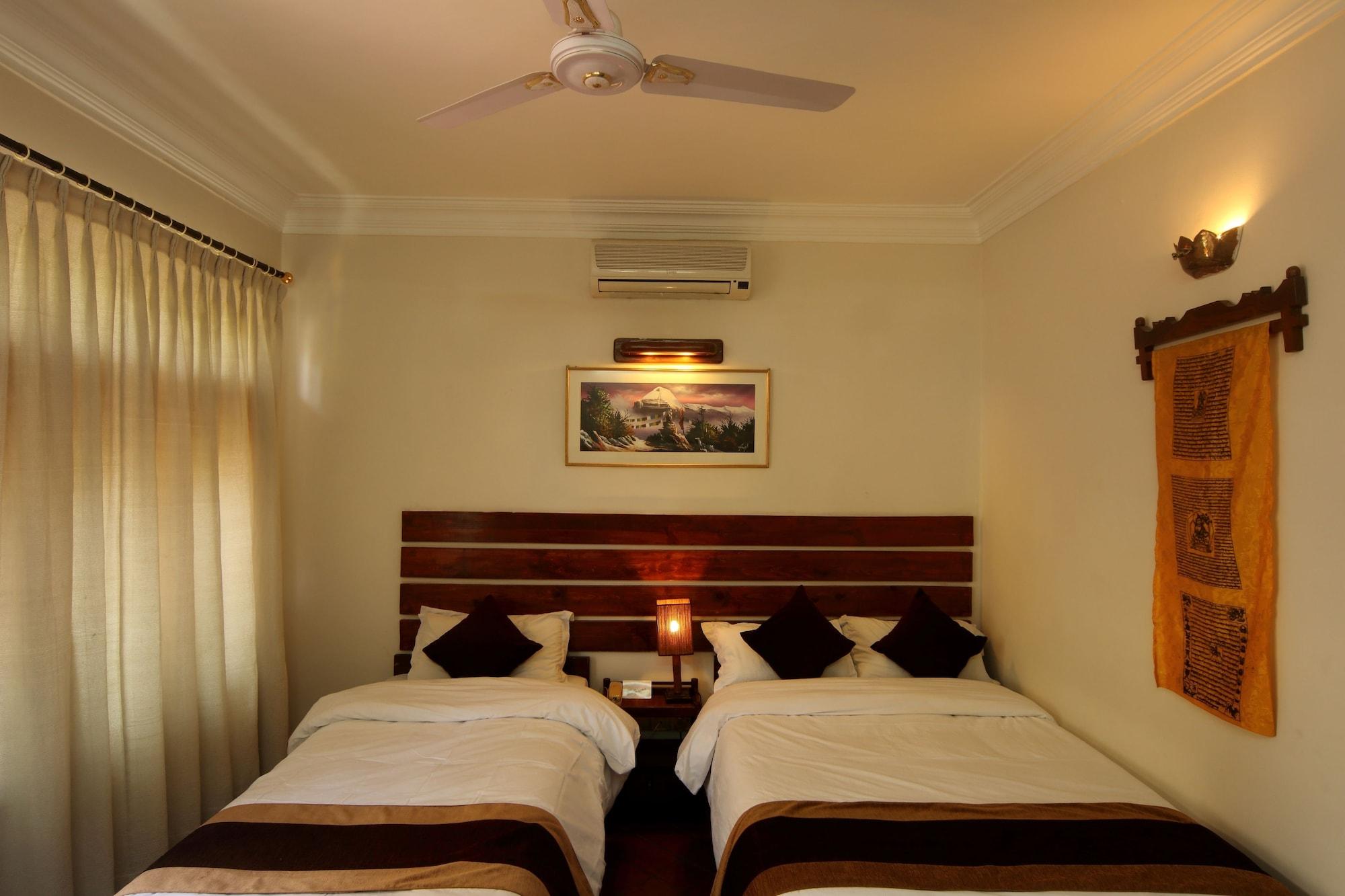 Hotel Thorong Peak Katmandu Dış mekan fotoğraf