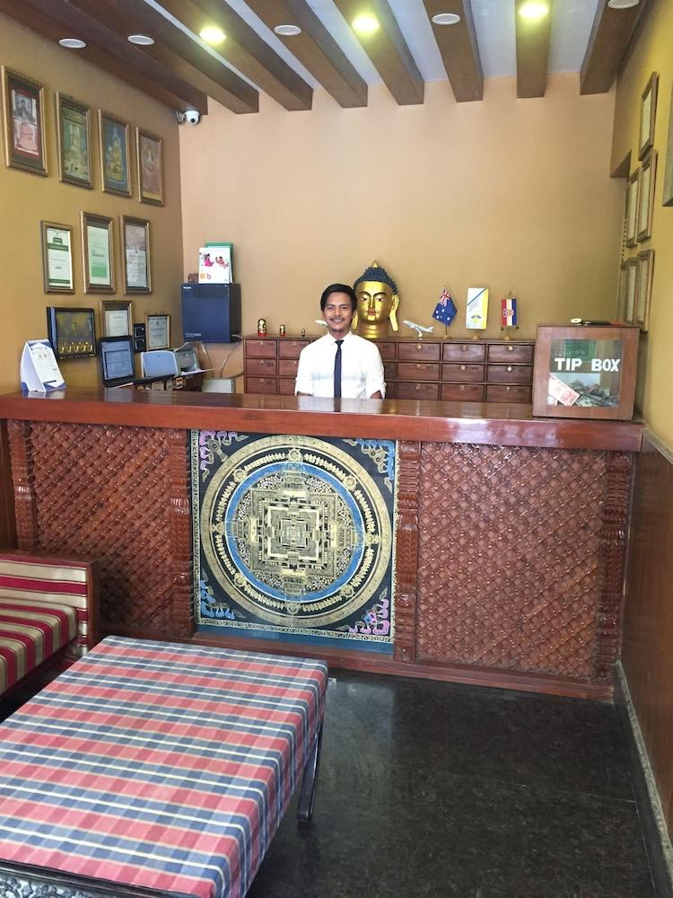Hotel Thorong Peak Katmandu Dış mekan fotoğraf