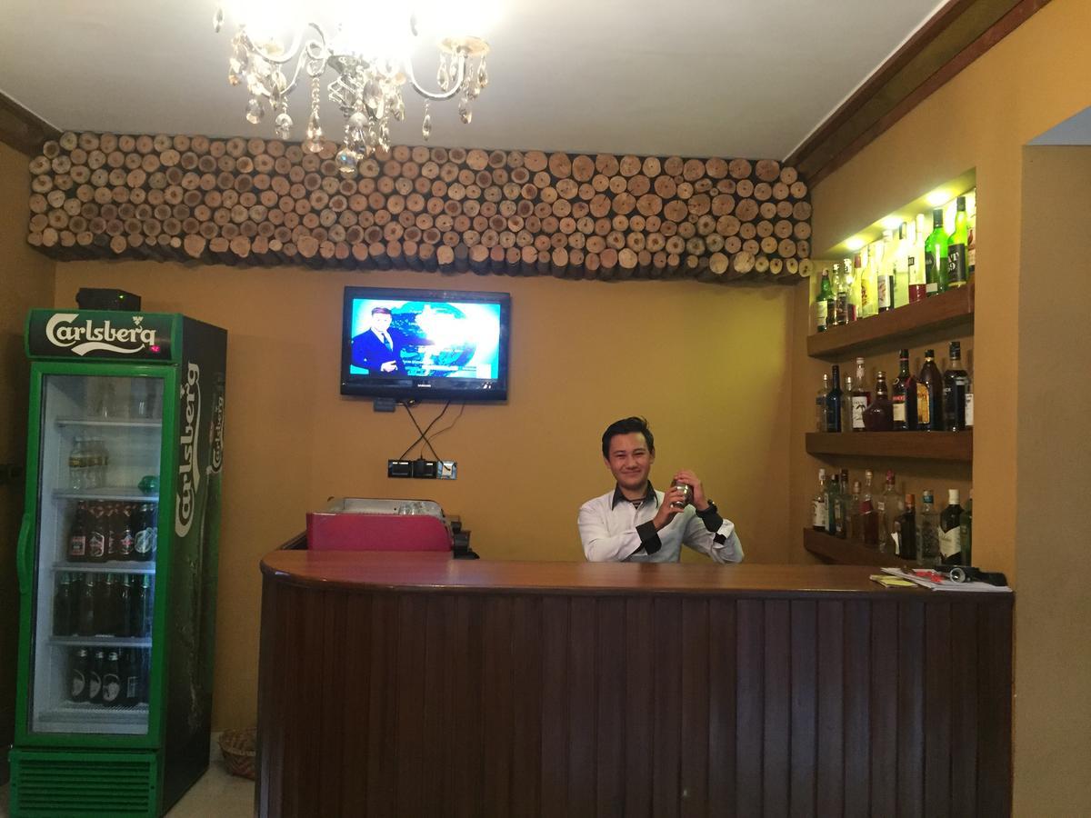 Hotel Thorong Peak Katmandu Dış mekan fotoğraf