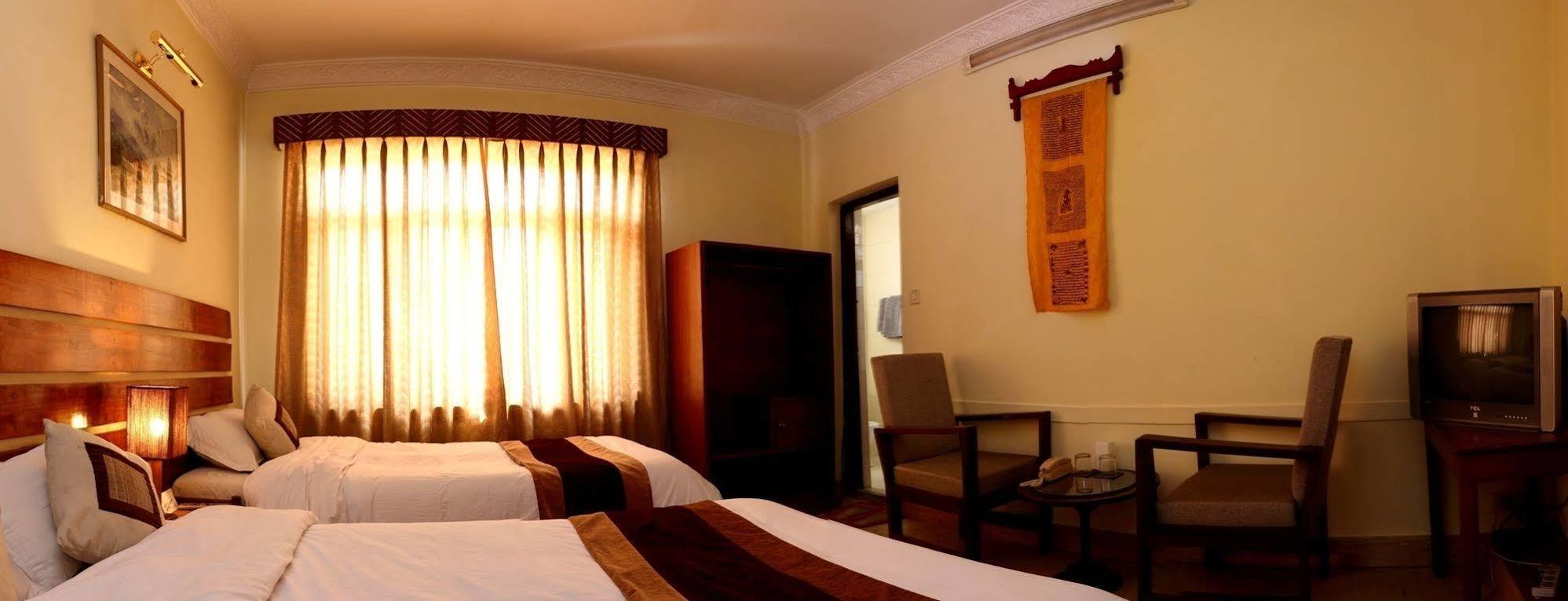 Hotel Thorong Peak Katmandu Dış mekan fotoğraf
